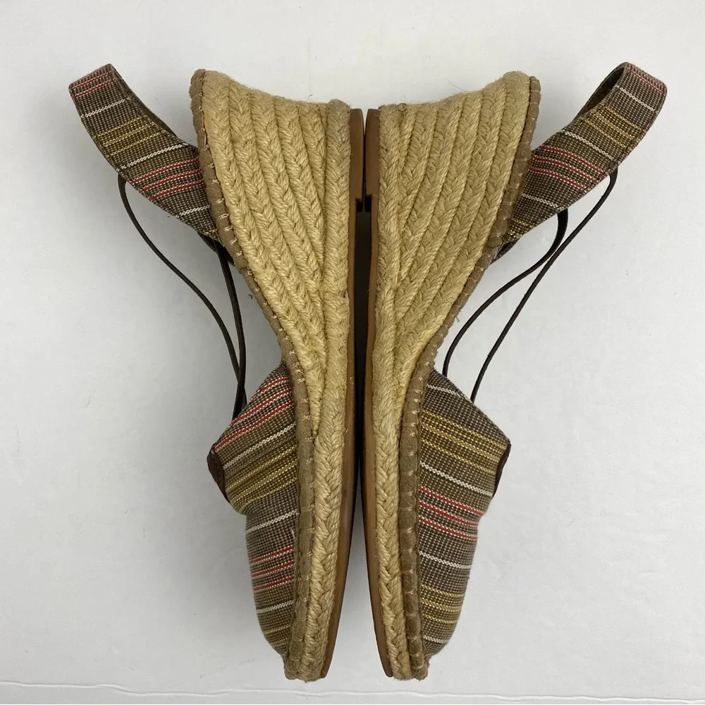 Soft Style size 8.5 Women’s Brown Espadrille Wedge Sandals